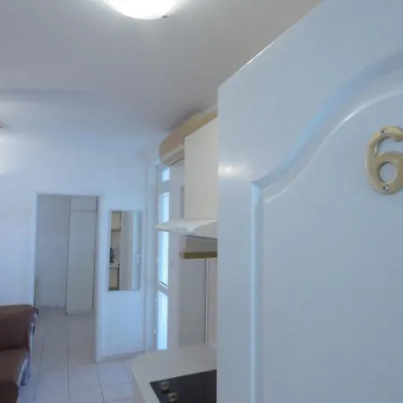 Apartman Bliss *