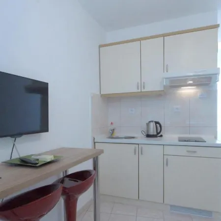 Apartman Bliss *